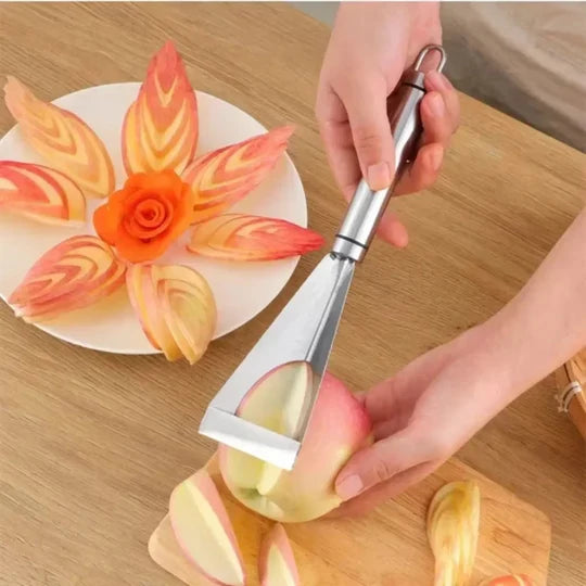 Crivita™ – Triangular Fruit Carving Knife