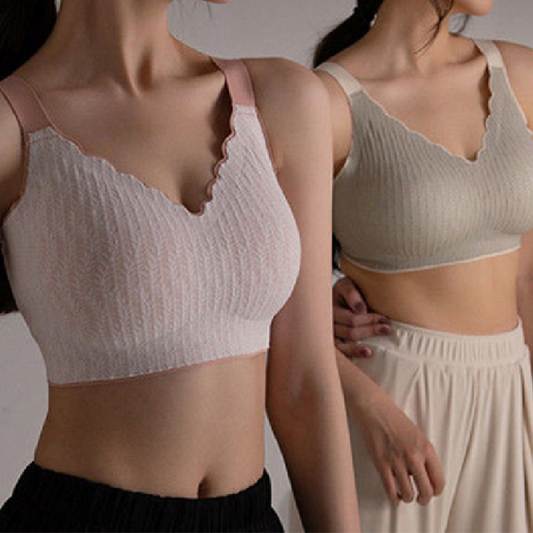 Sharon™ - Embossed Lace Bra With Scalloped Neckline