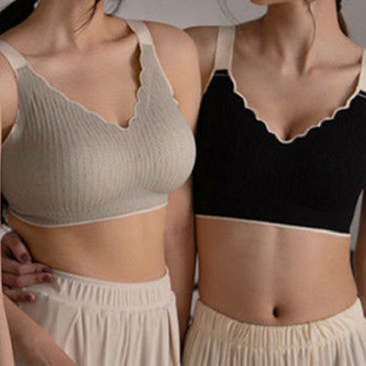 Sharon™ - Embossed Lace Bra With Scalloped Neckline